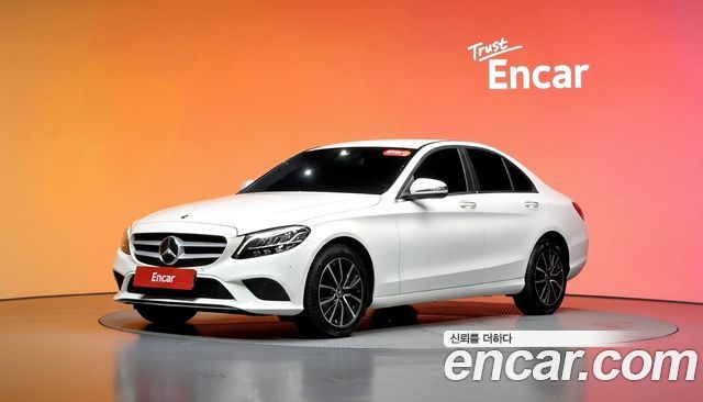 Mercedes-Benz C-Class (W205) C200 2019 — фото 1