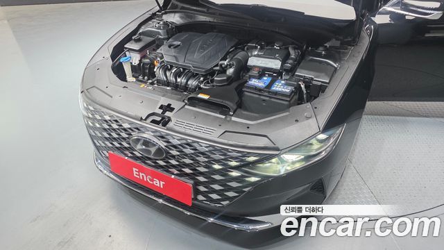 Hyundai Grandeur (IG) 2.5 Premium 2022 — фото 6