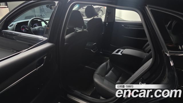 Hyundai Grandeur (IG) 2.5 Premium 2022 — фото 11