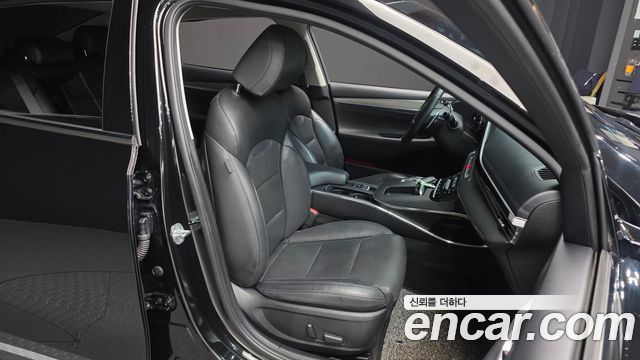 Hyundai Grandeur (IG) 2.5 Premium 2022 — фото 12