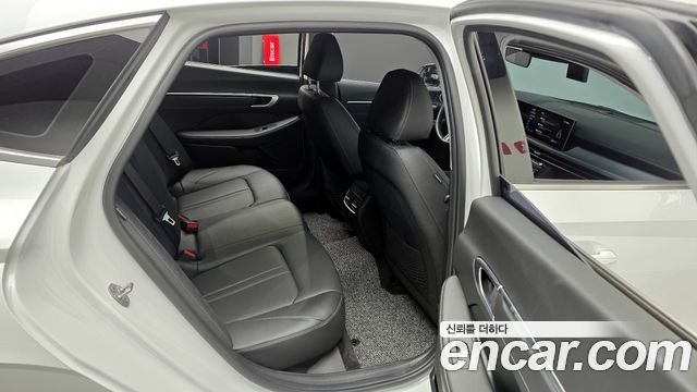 Hyundai Sonata The Edge (DN8) 1.6 Turbo Exclusive 2024 — фото 16