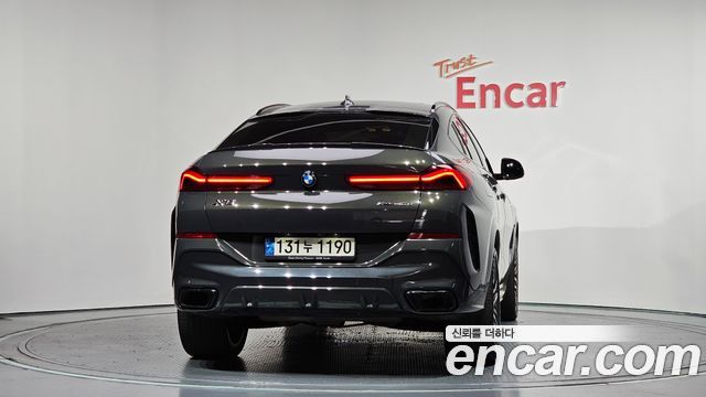 BMW X6 (G06) xDrive40d M Sport Online Exclusive 2022 — фото 4