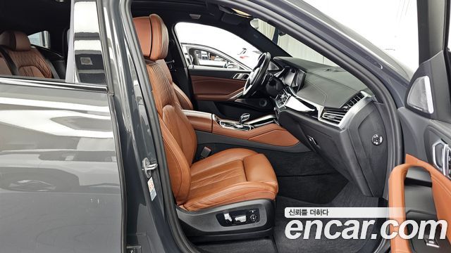 BMW X6 (G06) xDrive40d M Sport Online Exclusive 2022 — фото 15