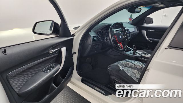 BMW 1 Series (F20) 118d M Sport Shadow 5 Door 2018 — фото 10