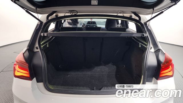 BMW 1 Series (F20) 118d M Sport Shadow 5 Door 2018 — фото 20
