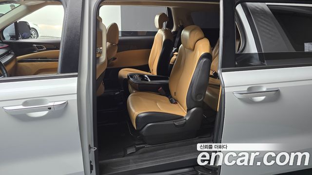 Kia Carnival (IV) Diesel 11-Seater Prestige 2023 — фото 11