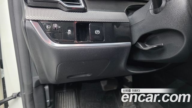 Kia Sportage (V) Gasoline 1.6 Turbo 2WD Prestige 2022 — фото 18