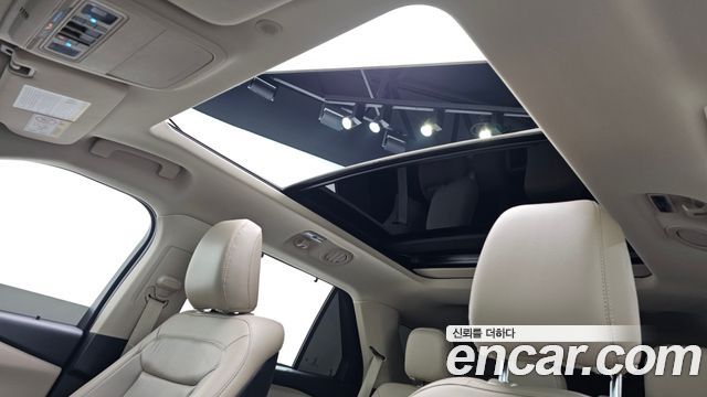 Ford Explorer (VI) 2.3 LimIted 4WD 2020 — фото 19