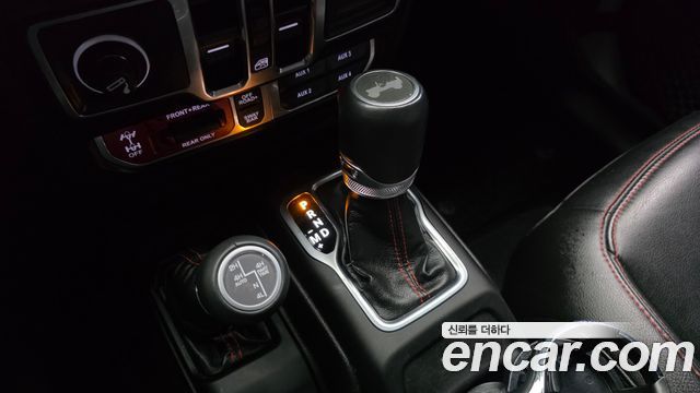 Jeep Wrangler (JL) 2.0 Rubicon Power Top 4Door 2022 — фото 9