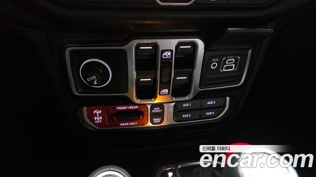 Jeep Wrangler (JL) 2.0 Rubicon Power Top 4Door 2022 — фото 17