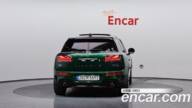 MINI Cooper S Clubman Standard 2nd 2021 — фото 4