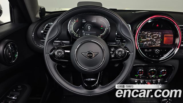 MINI Cooper S Clubman Standard 2nd 2021 — фото 13
