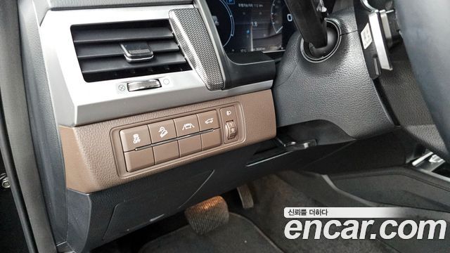 KG Mobility (SsangYong) Rexton Diesel 2.2 4WD Signature 2023 — фото 16
