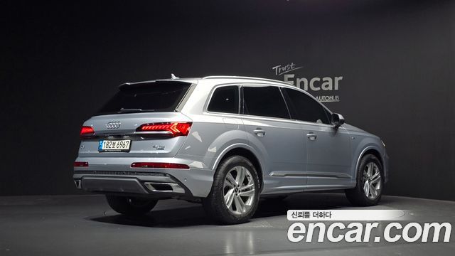 Audi Q7 (4M) 45 TDI Quattro Premium 2021 — фото 2