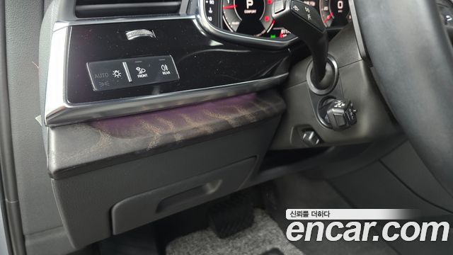 Audi Q7 (4M) 45 TDI Quattro Premium 2021 — фото 31