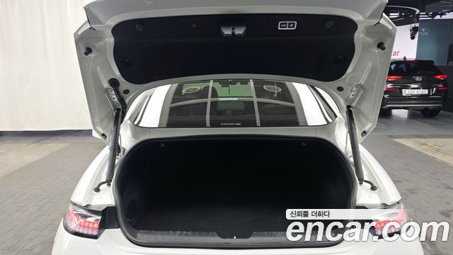 Hyundai Ioniq 6 Long Range AWD Exclusive + 2023 — фото 32