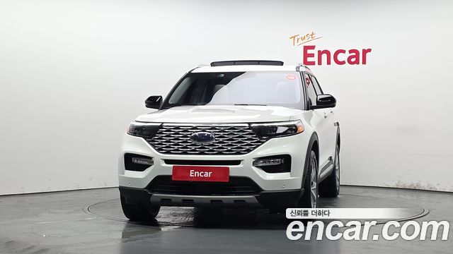Ford Explorer (VI) 3.0 Platinum 4WD 2022 — фото 3
