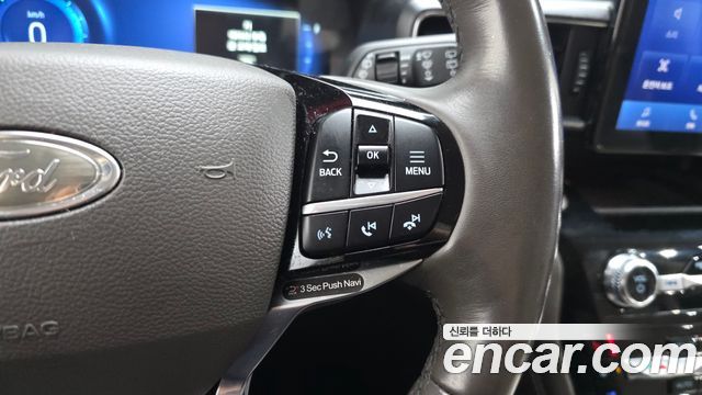 Ford Explorer (VI) 3.0 Platinum 4WD 2022 — фото 26