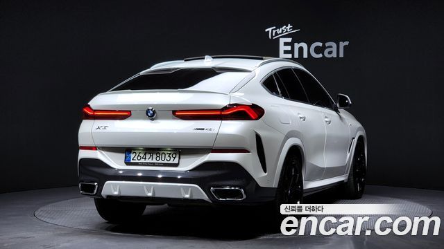 BMW X6 (G06) xDrive40i M Sport 2022 — фото 2
