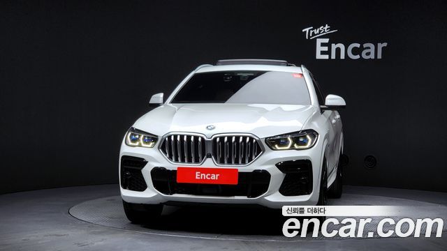 BMW X6 (G06) xDrive40i M Sport 2022 — фото 3