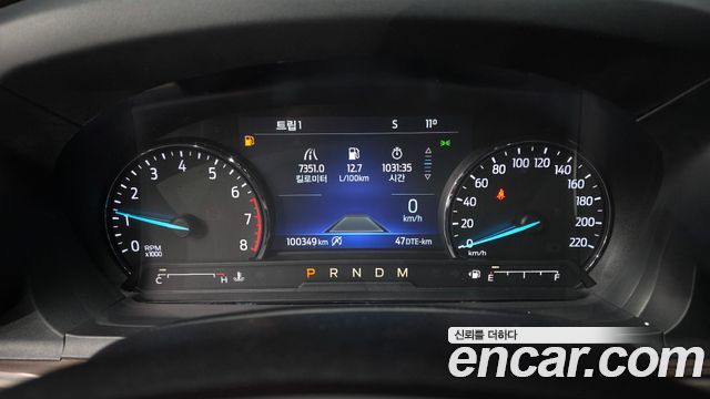 Ford Explorer (VI) 2.3 LimIted 4WD 2020 — фото 8