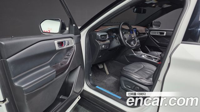 Ford Explorer (VI) 2.3 LimIted 4WD 2020 — фото 10