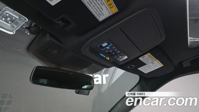 Ford Explorer (VI) 2.3 LimIted 4WD 2020 — фото 17