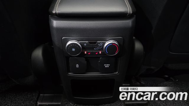 Ford Explorer (VI) 2.3 LimIted 4WD 2020 — фото 19