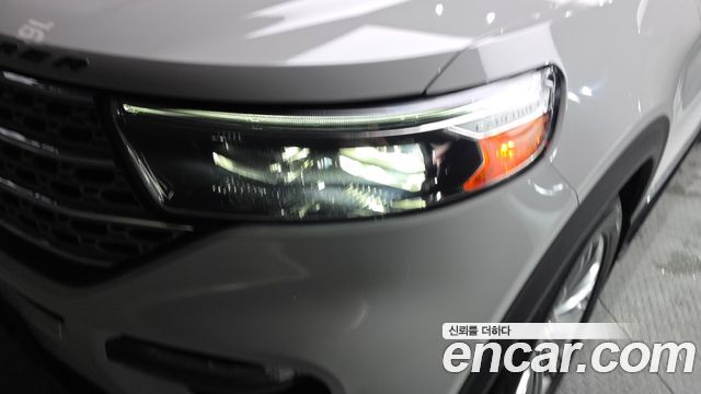 Ford Explorer (VI) 2.3 LimIted 4WD 2020 — фото 22