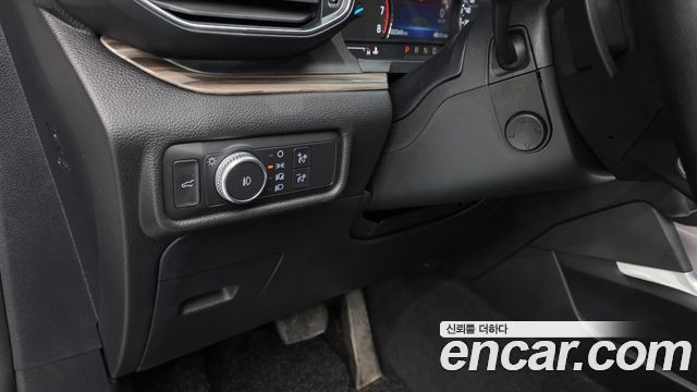 Ford Explorer (VI) 2.3 LimIted 4WD 2020 — фото 28
