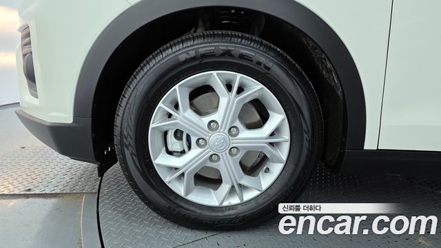 KG Mobility (SsangYong) Very New Tivoli Gasoline 1.5 2WD V1 2022 — фото 5