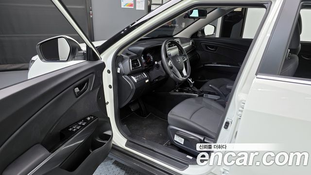 KG Mobility (SsangYong) Very New Tivoli Gasoline 1.5 2WD V1 2022 — фото 10