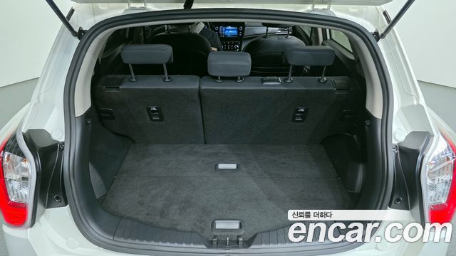 KG Mobility (SsangYong) Very New Tivoli Gasoline 1.5 2WD V1 2022 — фото 19