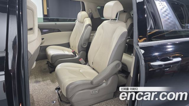 Kia Carnival (IV) Diesel 9-Seater Signature 2021 — фото 11