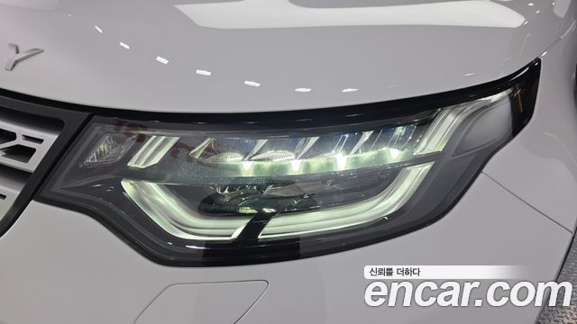 Land Rover Discovery 5 3.0 SD6 HSE Luxury 2019 — фото 22