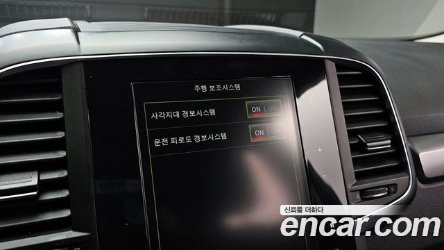 Renault Korea QM6 Gasoline 2WD LE 2019 — фото 16