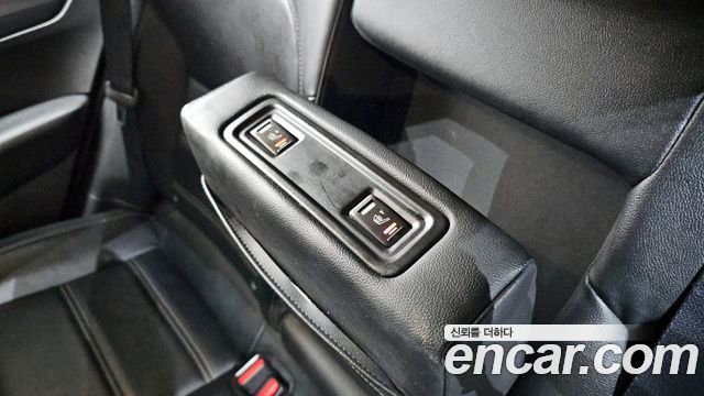 Renault Korea QM6 Gasoline 2WD LE 2019 — фото 19