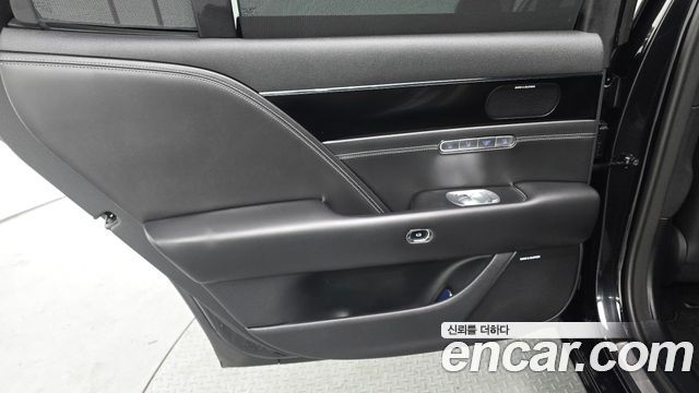 Genesis G90 (RS4) Gasoline 3.5 Turbo 2WD 2023 — фото 25