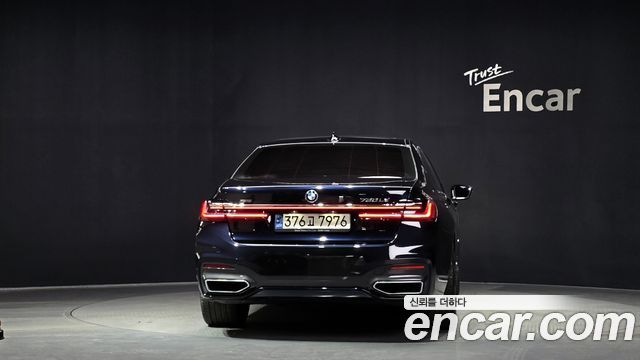 BMW 7 Series (G11) 730Ld xDrive M Sport 2021 — фото 4