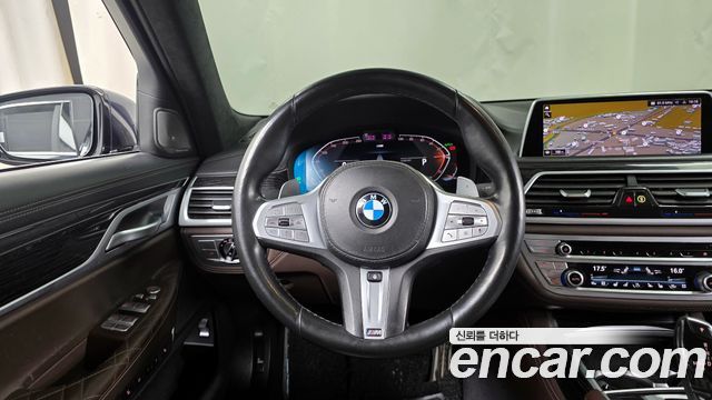 BMW 7 Series (G11) 730Ld xDrive M Sport 2021 — фото 17