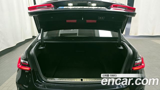 BMW 7 Series (G11) 730Ld xDrive M Sport 2021 — фото 24