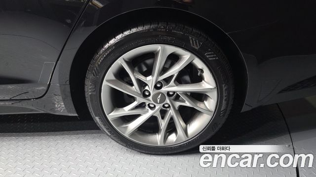 Genesis G70 Diesel 2.2 4WD 2021 — фото 21
