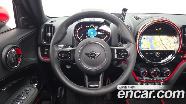 MINI Cooper S Countryman JCW Launch Pack 2nd Gen 2023 — фото 17