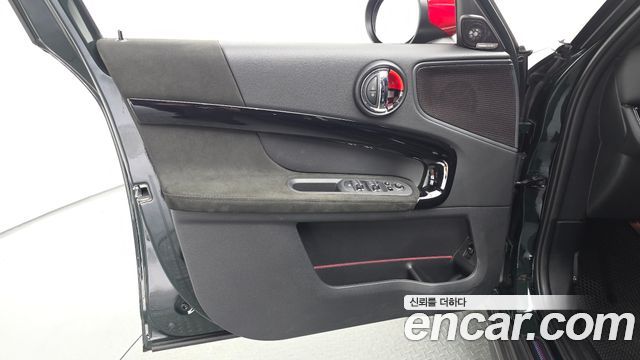 MINI Cooper S Countryman JCW Launch Pack 2nd Gen 2023 — фото 30