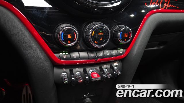 MINI Cooper S Countryman JCW Launch Pack 2nd Gen 2023 — фото 36
