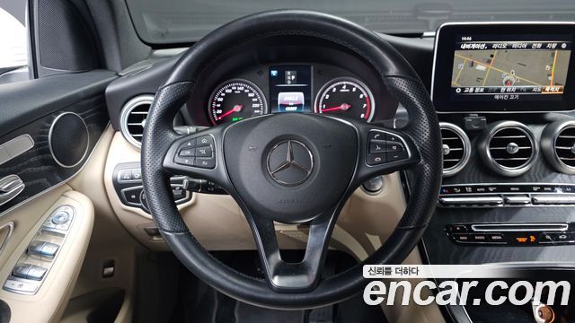 Mercedes-Benz GLC-Class (X253) GCL300 4MATIC Coupe 2019 — фото 17