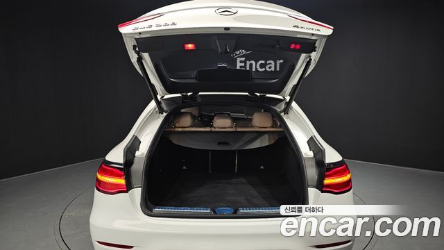 Mercedes-Benz GLC-Class (X253) GCL300 4MATIC Coupe 2019 — фото 24