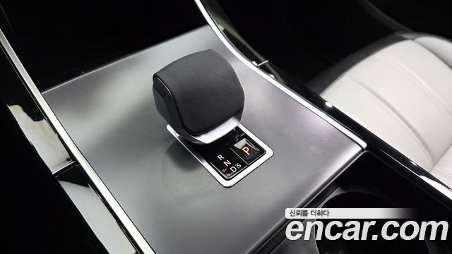 Land Rover Range Rover Evoque (II) P250 Dynamic SE 2025 — фото 9