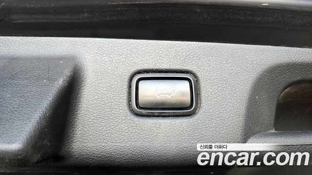 Hyundai Palisade Diesel 2.2 2WD Prestige 2022 — фото 31