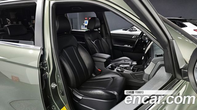 KG Mobility (SsangYong) Rexton Sports Khan Diesel 2.2 4WD Prestige 2022 — фото 15
